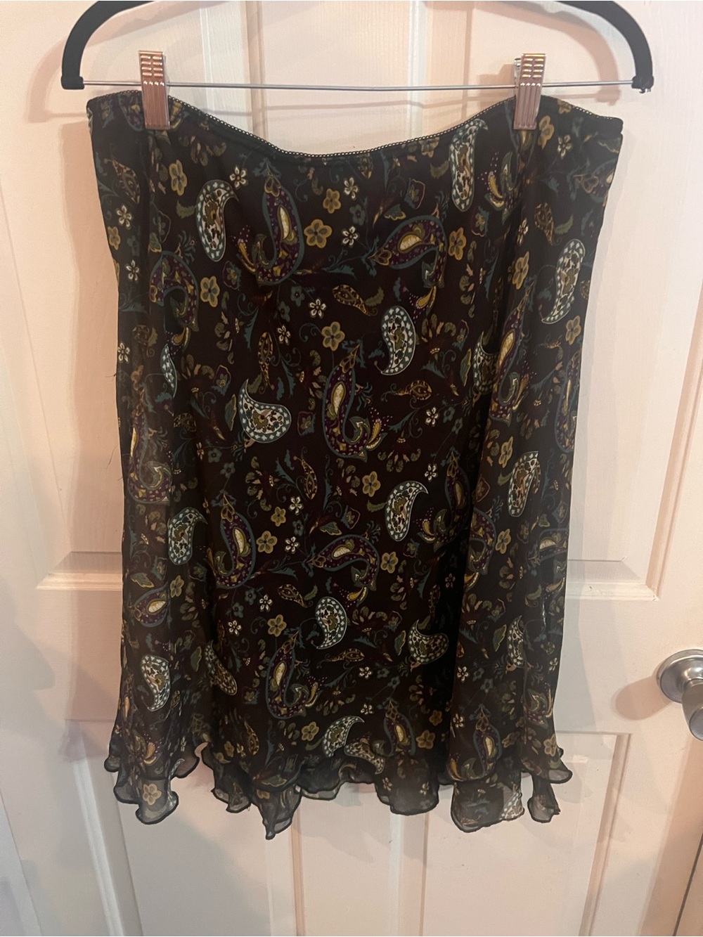 Women's Brown Paisley Chiffon Ruffle Hem Skirted - Picture 7 of 7